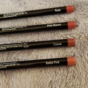 Crayon Contour, lip liners